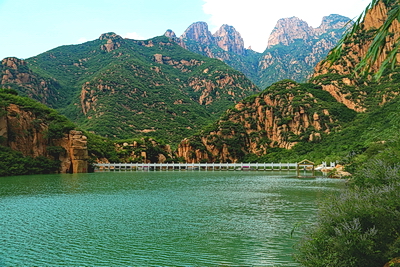 秦皇岛冰糖峪大峡谷