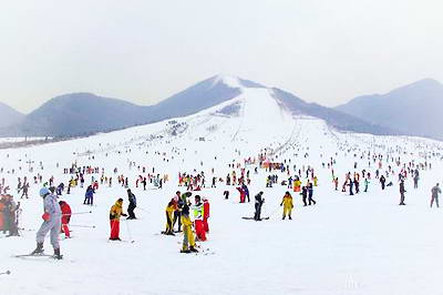 乌鲁木齐天山丽都滑雪场