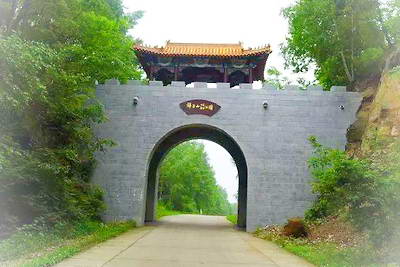 通河铧子山地质森林公园