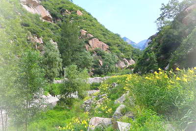 北京门头沟聚灵峡灵山古道