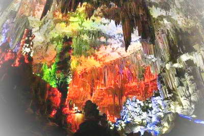 湘西乌龙山溶洞群