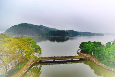 大足龙水湖松鹤岛
