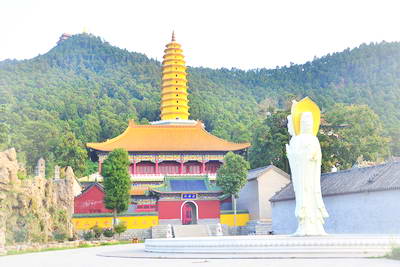 洛阳灵山寺景区