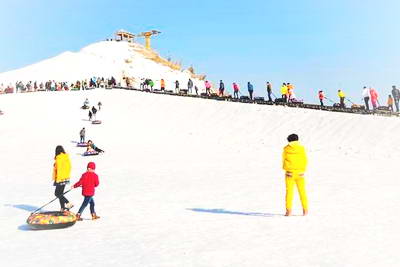 银川阅海公园滑雪场