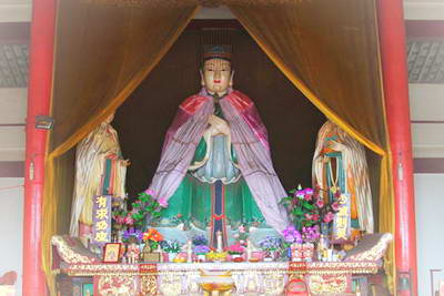 长阳中武当天柱山