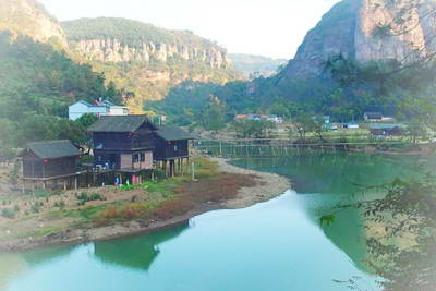 新昌穿岩十九峰