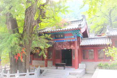沂水灵泉山风景区