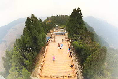 六万大山云顶观景台