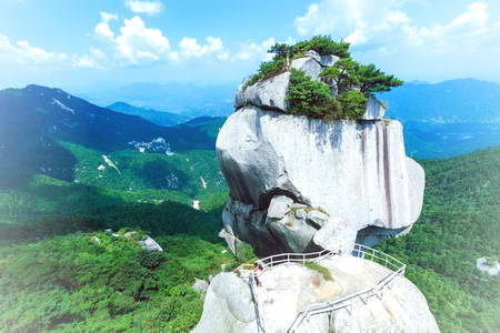 岳西妙道山风景区