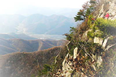 鞍山海城白云山