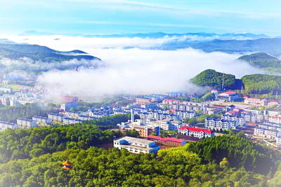 鸟瞰红旗岭