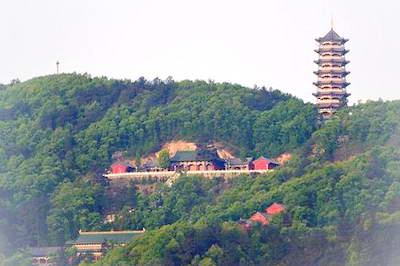 西峡寺山森林公园