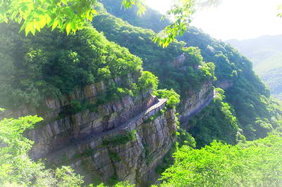 舞钢灯台架景区