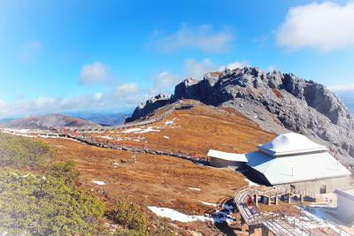 迪庆石卡雪山