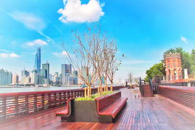 上海东方渔人码头景区