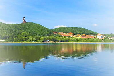 敦化六鼎山景区