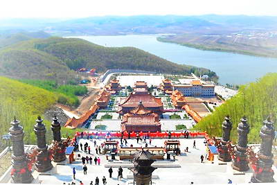 敦化六鼎山景区