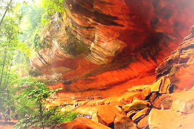 赤水红石野谷景区