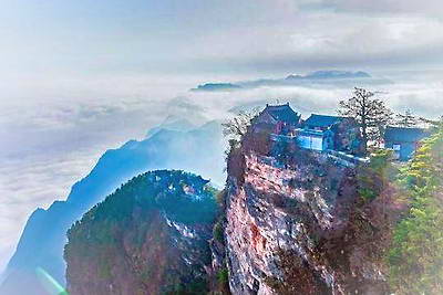 成县鸡峰山森林公园