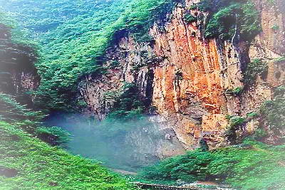 会泽大地缝景区