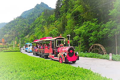 唐崖土司黄金洞景区