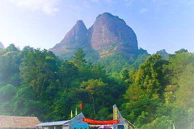 容县都峤柚谷景区