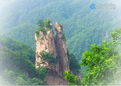汝阳西泰山情侣峰景区