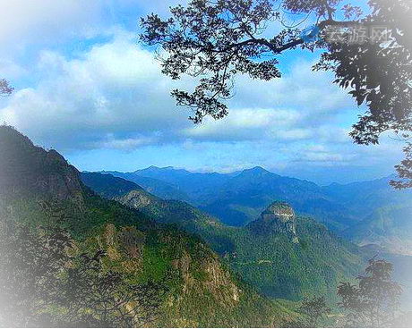 光泽乌君山景区