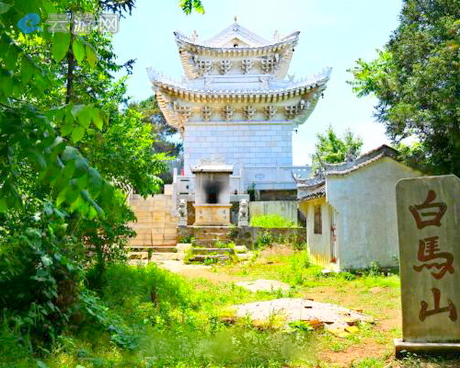 十堰张湾白马山景区