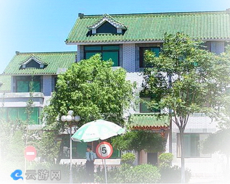 天鹅湖温泉度假村