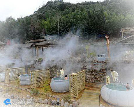 乐峰赤壁温泉