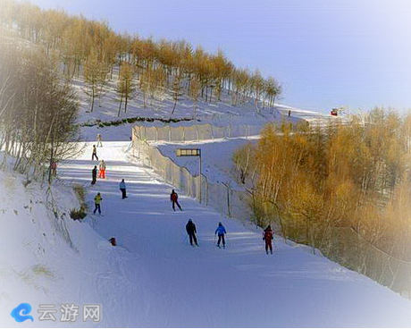 大鸿寨卧佛山滑雪场