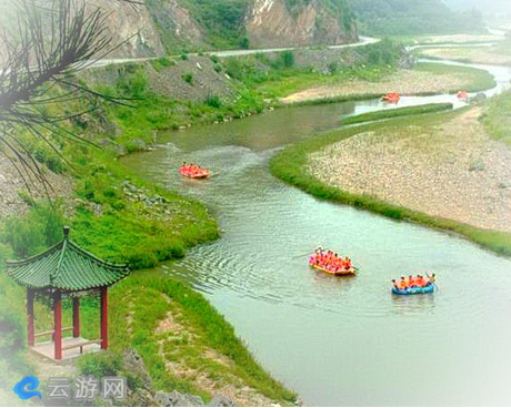 丹江漂流景区