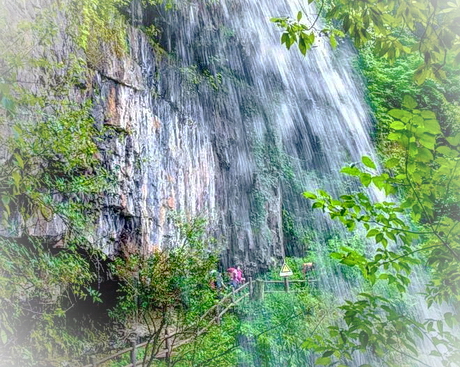 雅安龙苍沟叠翠溪景区