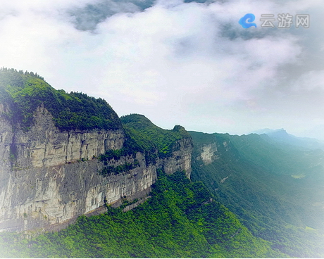 彭水摩围山风景区
