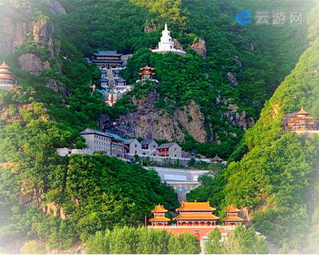 辽阳龙峰山景区