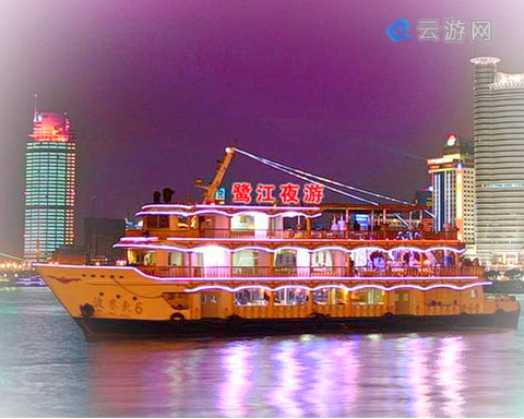 厦门湾夜游