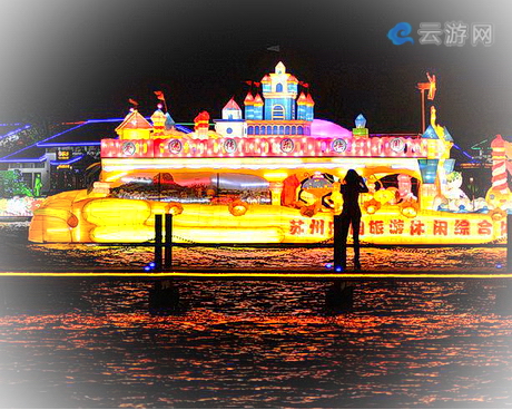 苏州金鸡湖游船