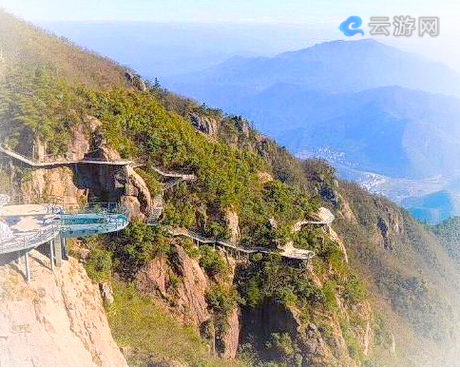 安吉云上草原度假区