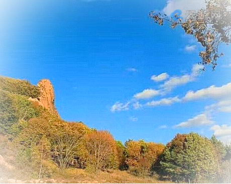 巴彦壹台山骆驼峰景区