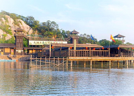 苏州吴中太湖三山岛