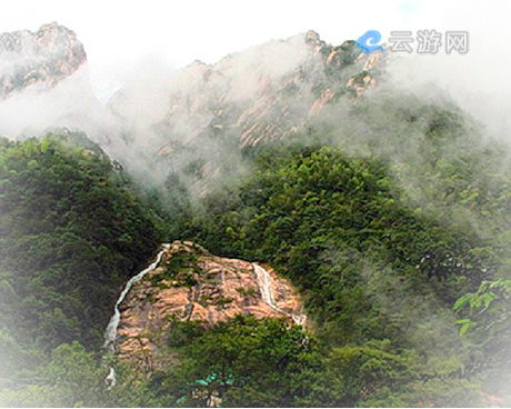 人字瀑·黄山温泉景区