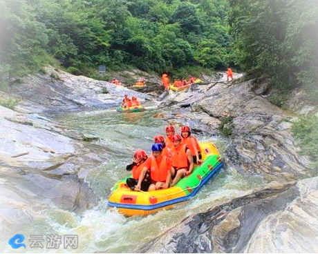 霍山大峡谷漂流景区