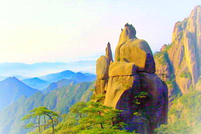 三清山蒲牢鸣天