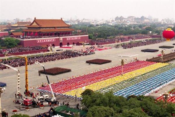 阅兵仪式多久举行一次，近20年是10年一次大阅兵（共15次）